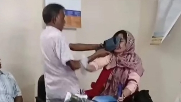 রাজশাহীতে কলেজ শিক্ষিকাকে জুতাপেটা করা সেই বিএনপি নেতা বহিষ্কার